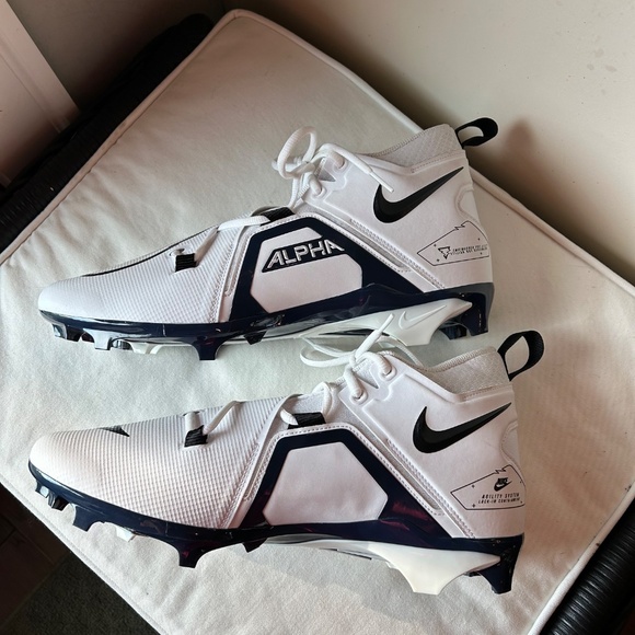 Nike Alpha Menace 4 Pro Football Cleats - Black & White - Men's 14 - New! - Picture 3 of 6